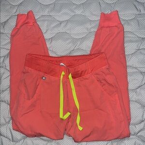 XS Petite Zamora joggers.